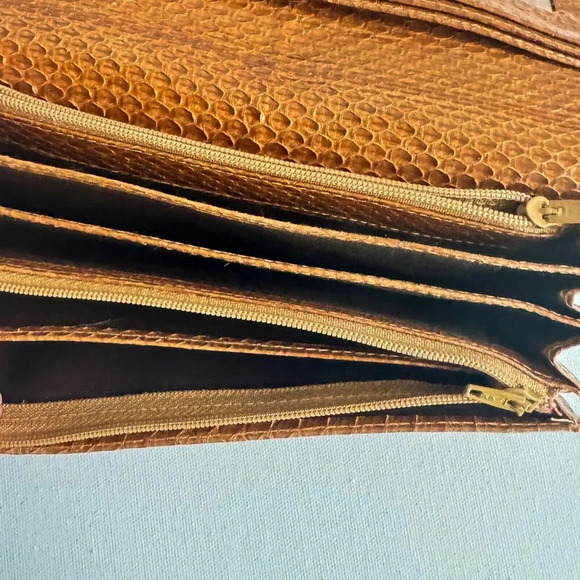 Vintage Snakeskin Classic camel Brown Long Bifold Wallet - Picture 6 of 6